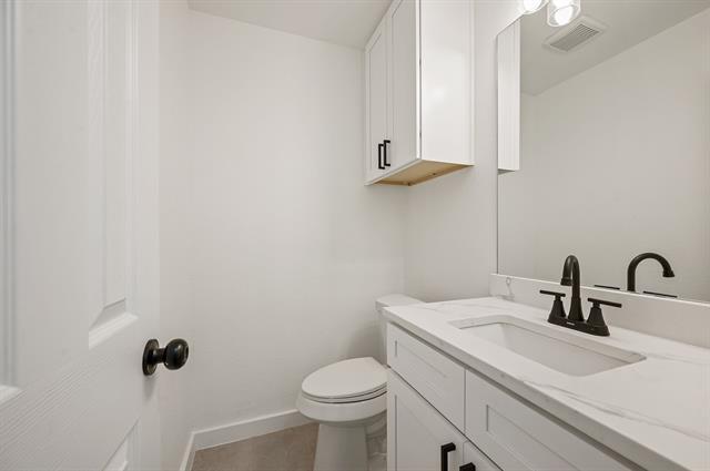 Building Photo - 3014 Kathleen Ln