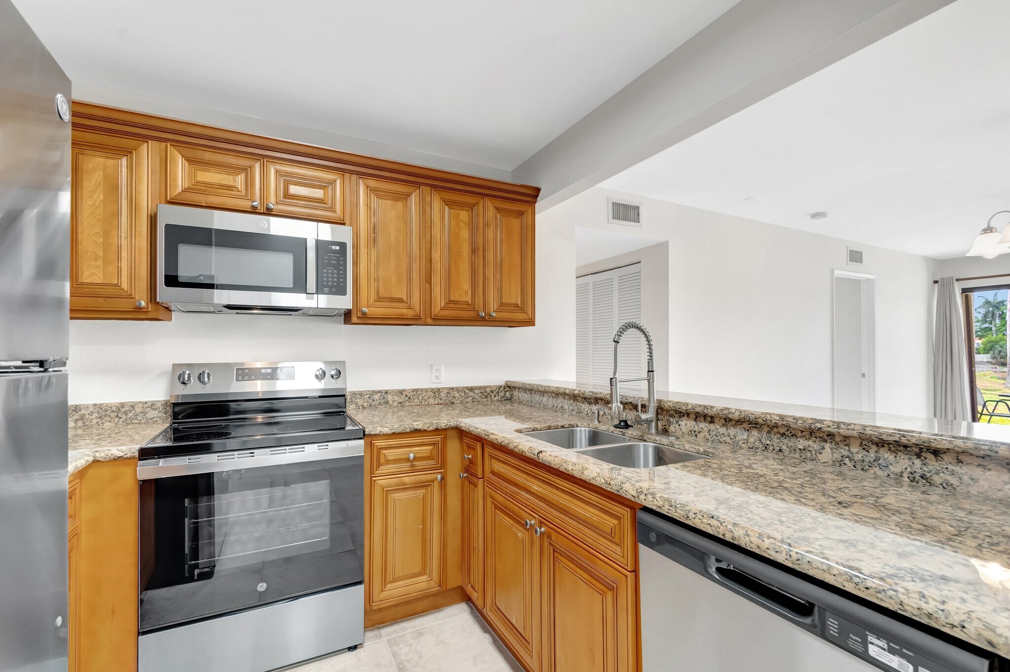 Building Photo - 1560 Windorah Way