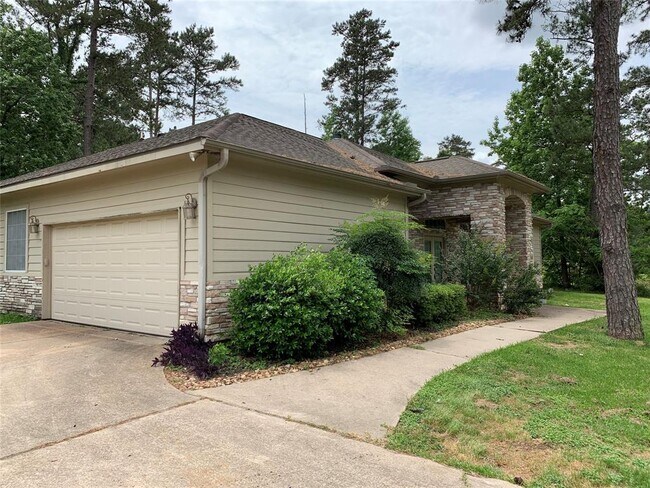 Building Photo - 14607 Heritage Dr