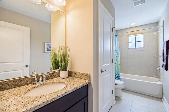 Building Photo - 27392 Cayenne Ln