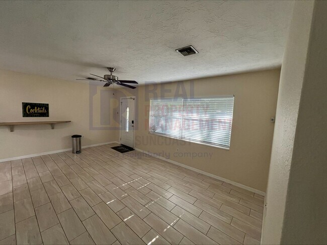 Building Photo - 210 57th St W