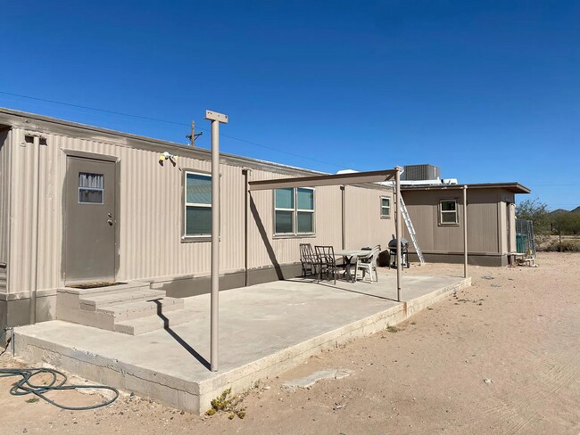 Building Photo - 6251 W Bilby Rd