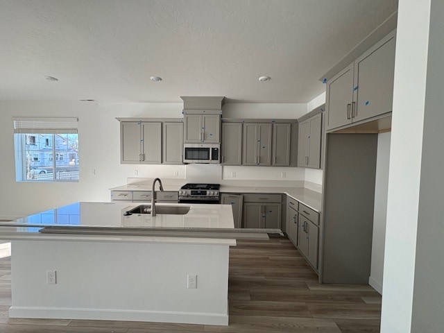 Kitchen - 4138 W Perspective St