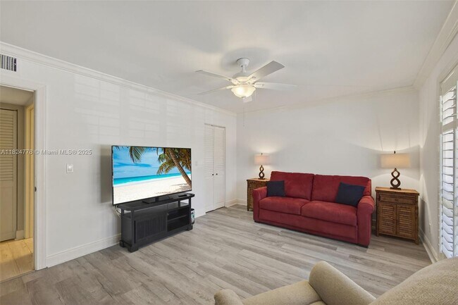 Building Photo - 312 Brackenwood Cir
