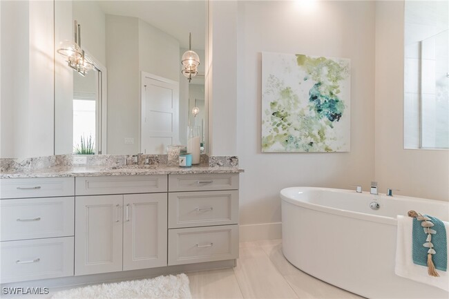 Building Photo - 6051 Plana Cays Dr