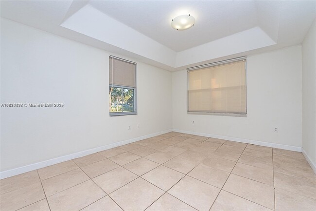 Building Photo - 10901 NW 83rd St