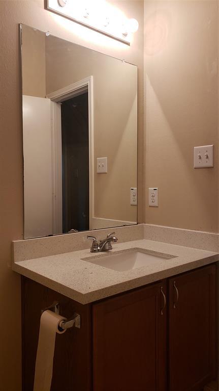 Building Photo - 6118 Sierra Springs Ln