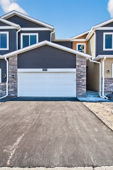 Building Photo - 14876 Willemite Way NW