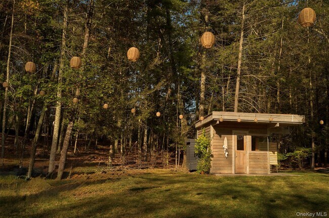 Building Photo - 55 Nordic Dr