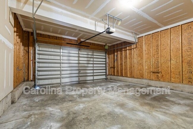 Building Photo - 5006 Rosewater Ln