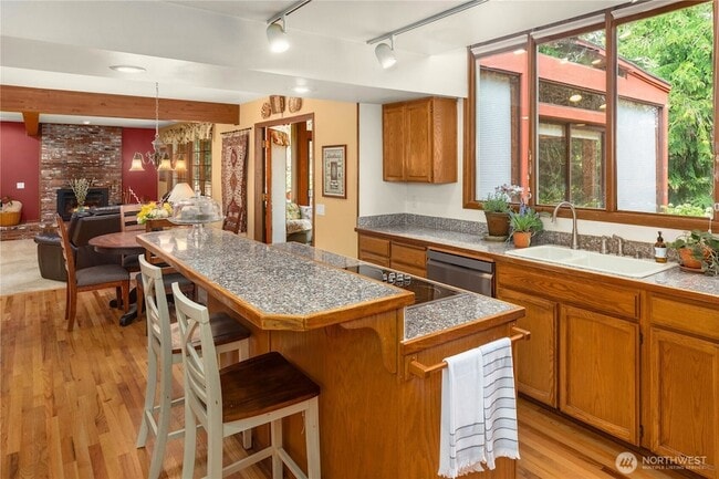 Building Photo - 17248 NE 125th St