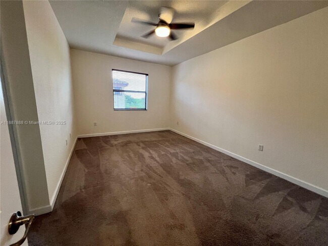Building Photo - 15080 SW 119th Ln