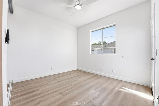 Building Photo - 2 Carlsbad Ln