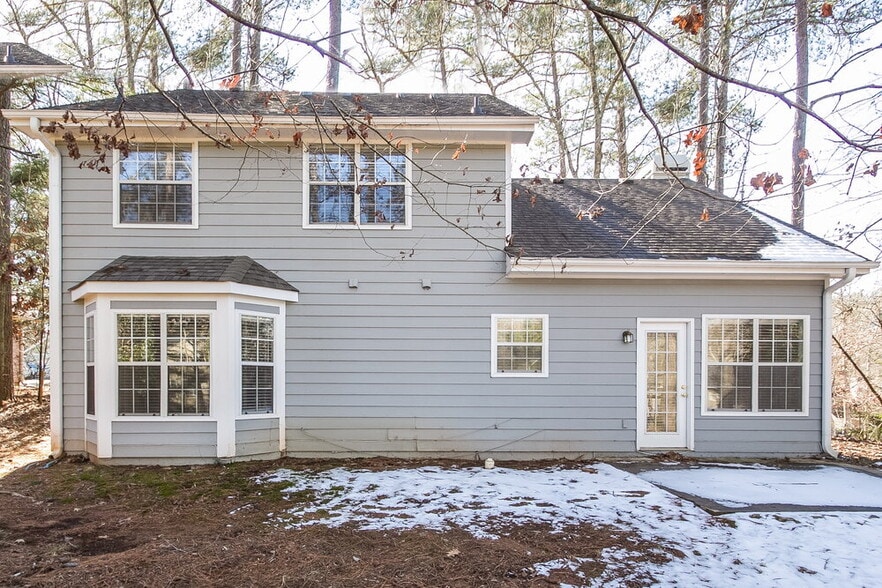 Building Photo - 408 Streamview Ln