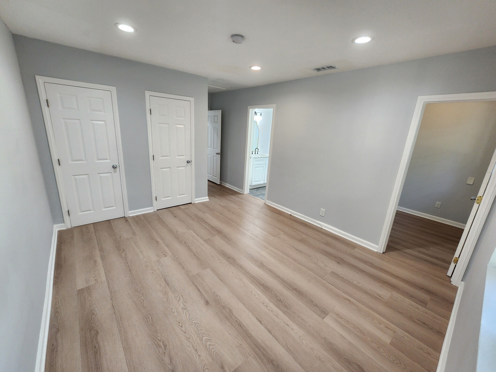 Building Photo - 12549 Barbara Ann St