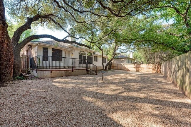 Building Photo - 9113 Edwardson Ln