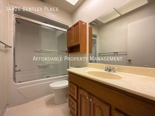 Building Photo - 34426 Bentley Pl