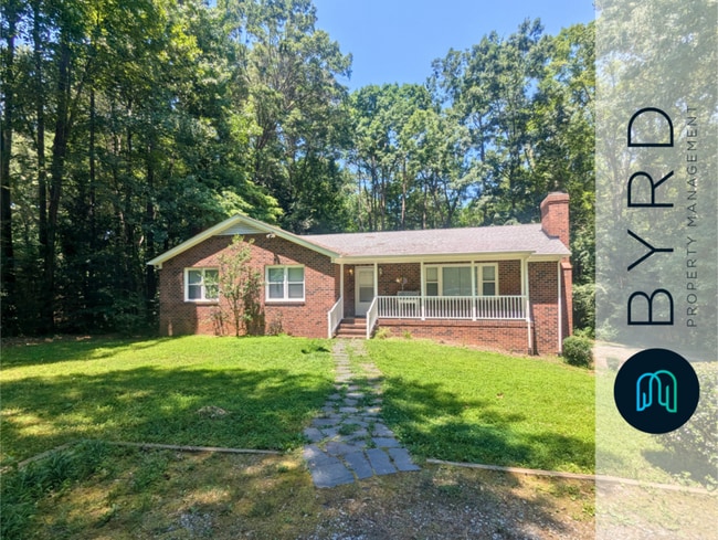 Primary Photo - 12040 Lucks Ln