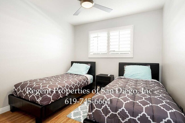 Building Photo - 274 Cheryl Pl