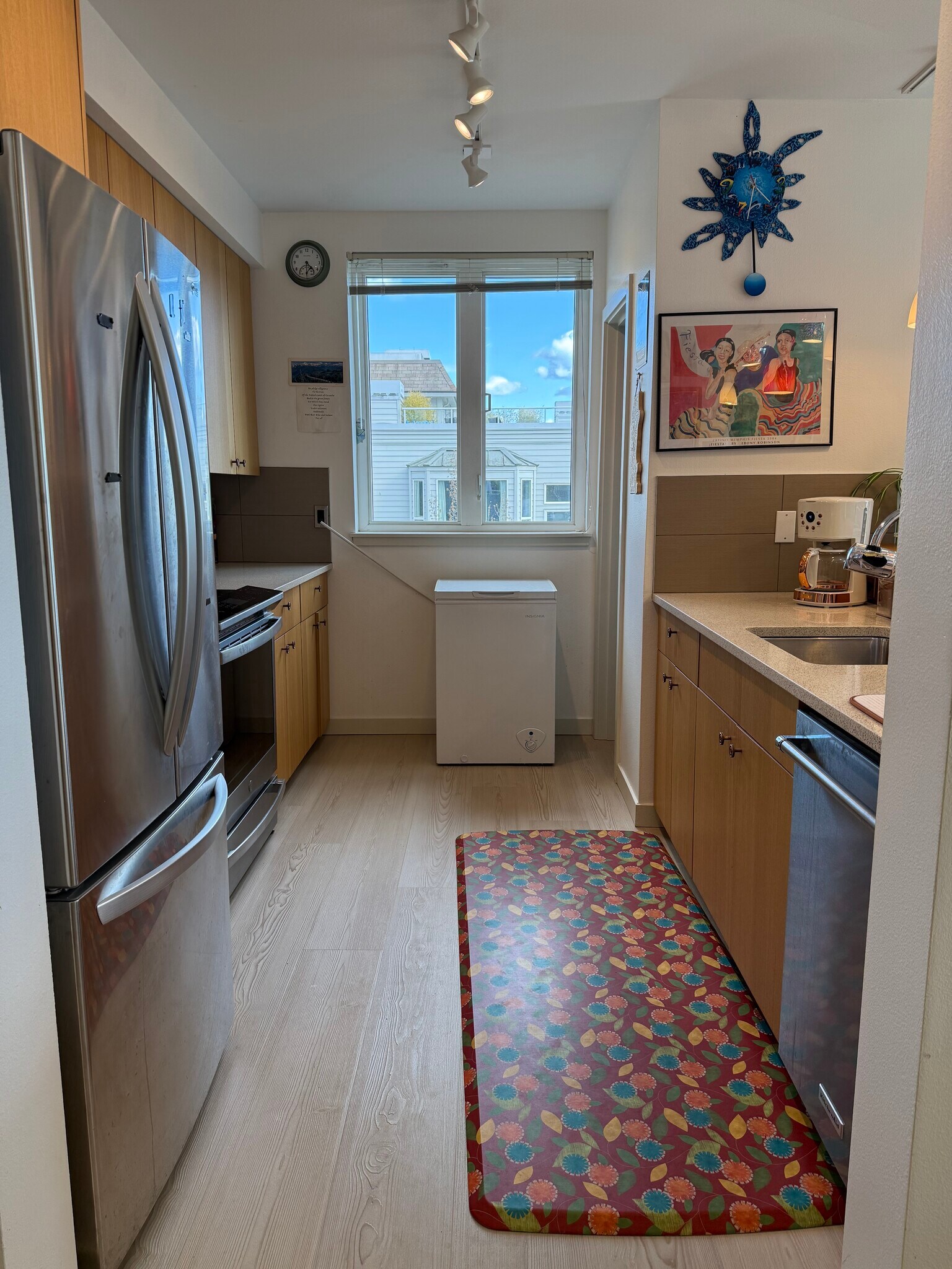 Building Photo - 3104 Western Ave