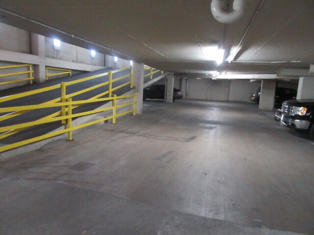 Building Photo - 7234 W North Ave