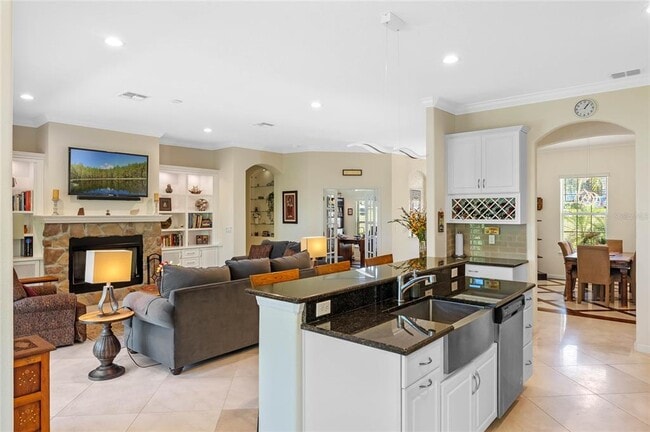 Building Photo - 16752 Caravaggio Loop