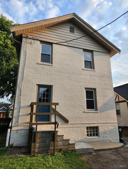Building Photo - 6848 Buckingham Pl