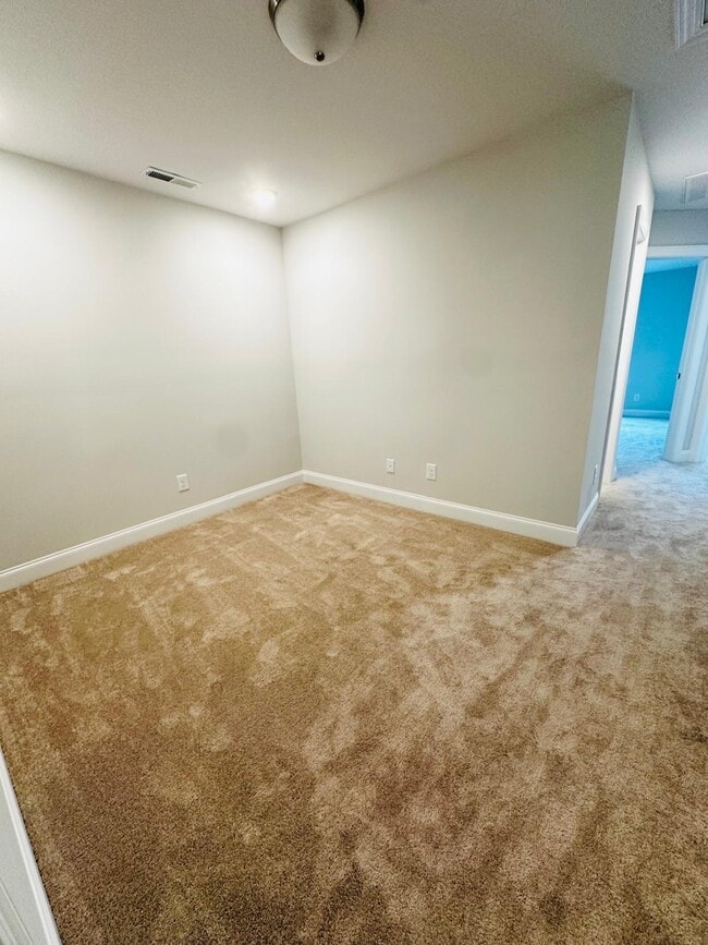 Building Photo - 6259 Tea Olive Dr