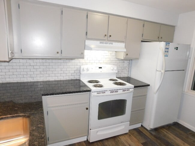 Building Photo - 4387 Heritage Dr