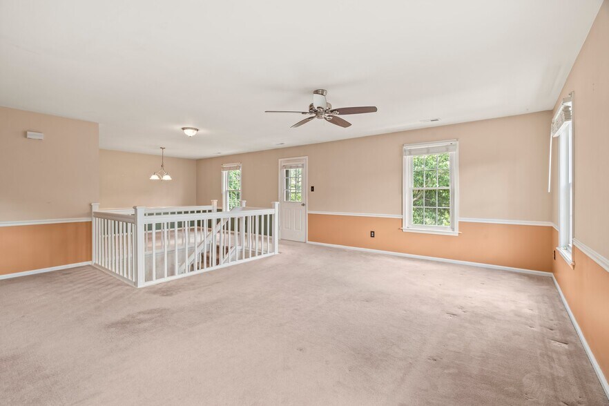 Building Photo - 759 Westfield Dr