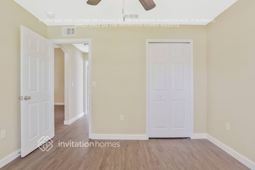 Building Photo - 170 China Berry Cir