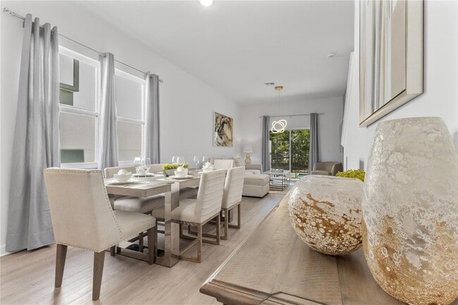 Building Photo - 312 Famagusta Dr