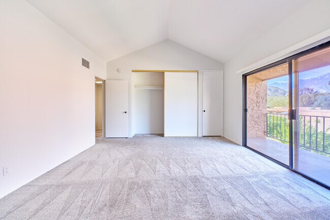 Building Photo - 2420 Los Coyotes Dr