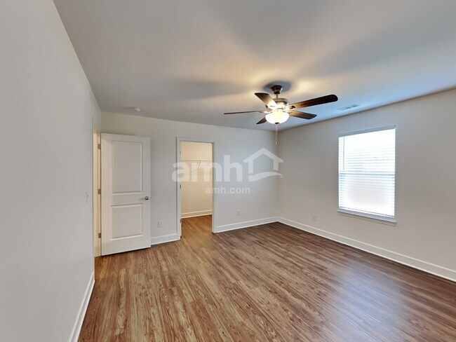 Building Photo - 600 Drema Ct