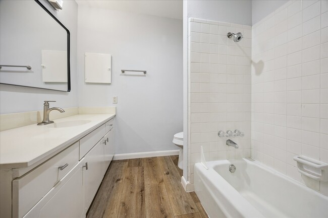 Building Photo - 2053 Winrock Blvd