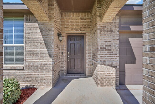 Building Photo - 6901 Boss Ranch Rd