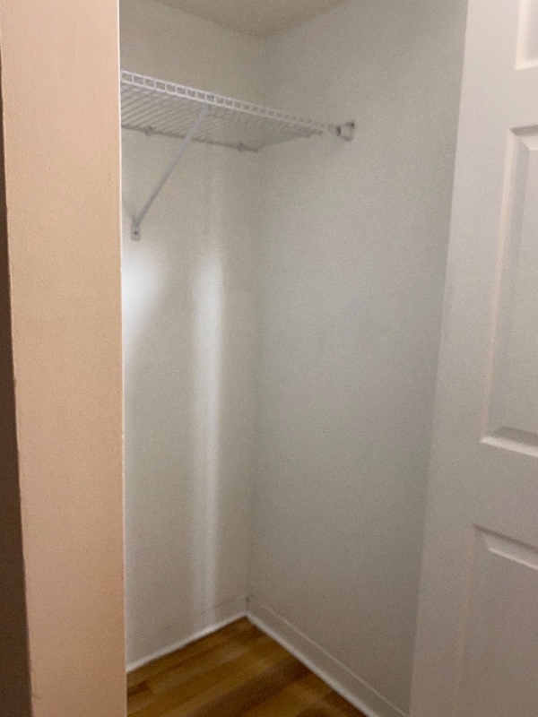 Building Photo - 519 Racine Ln