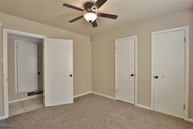 Building Photo - 2648 Maple St