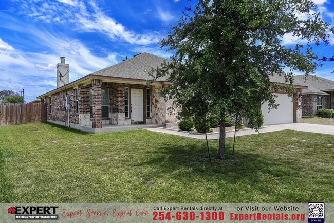 Building Photo - Enchanting 4-bedroom, 2-bathroom home nestled in Splawn Ranch!