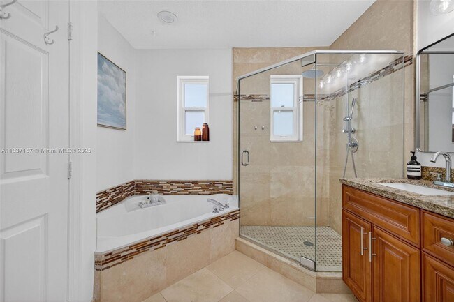 Building Photo - 1214 W Las Olas Blvd