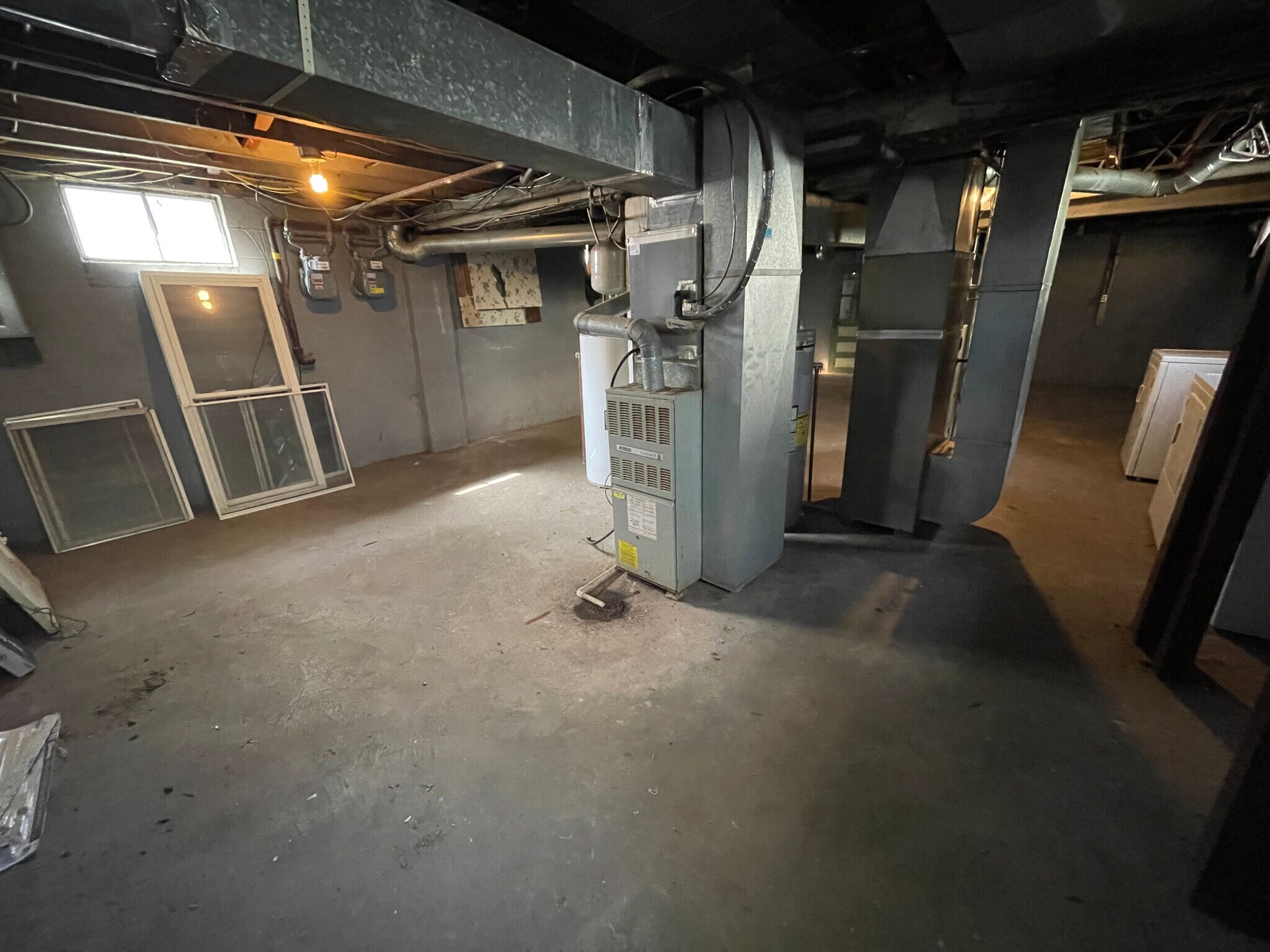 Shared Basement / Laundry - 2105 Sherman Ave