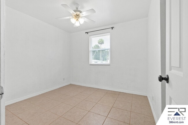 Building Photo - 618 S Lanvale Ave