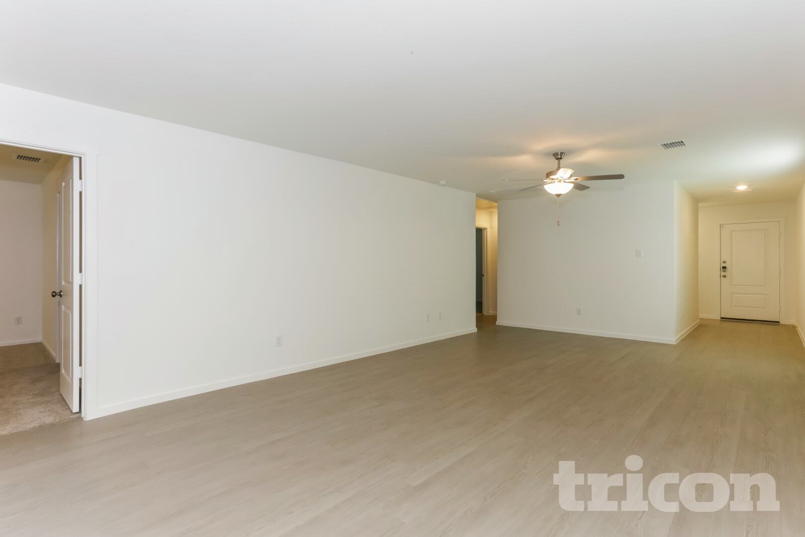 Building Photo - 15200 Grappling Irons Ln