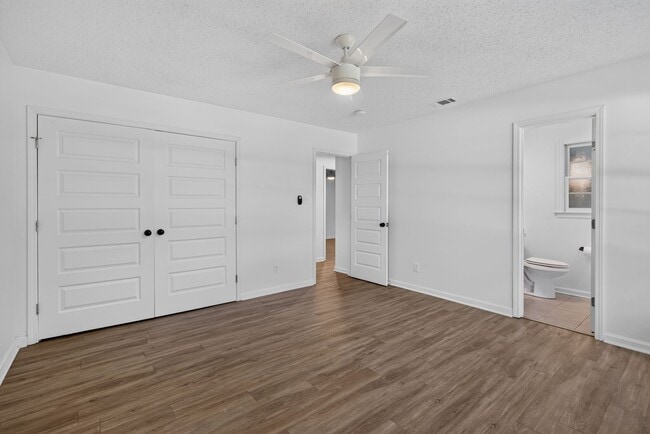 Building Photo - 31 Beaver Run Dr