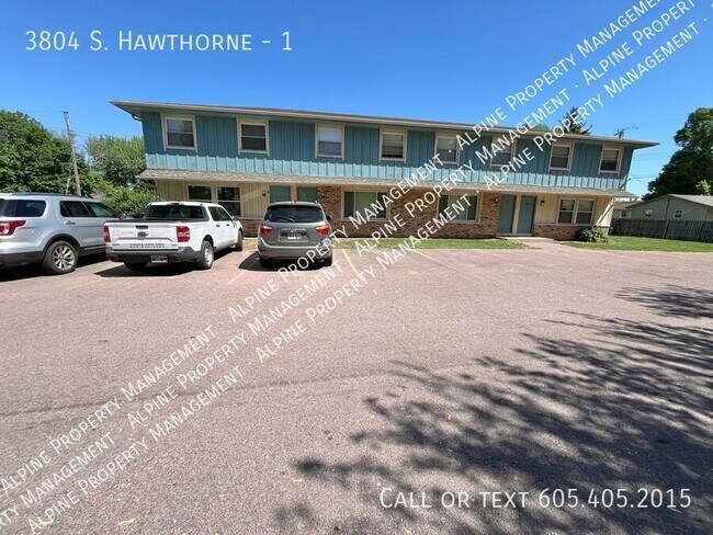Building Photo - 3804 S. Hawthorne-1