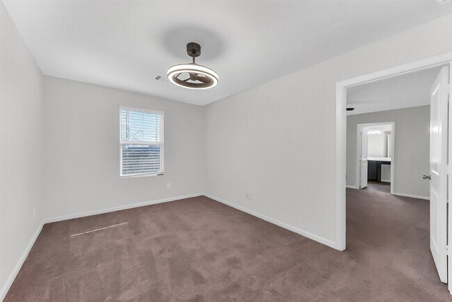 Building Photo - 13534 Wembley Heights Dr