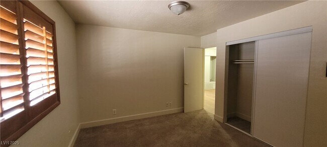 Building Photo - 7664 Angel Crest Cir