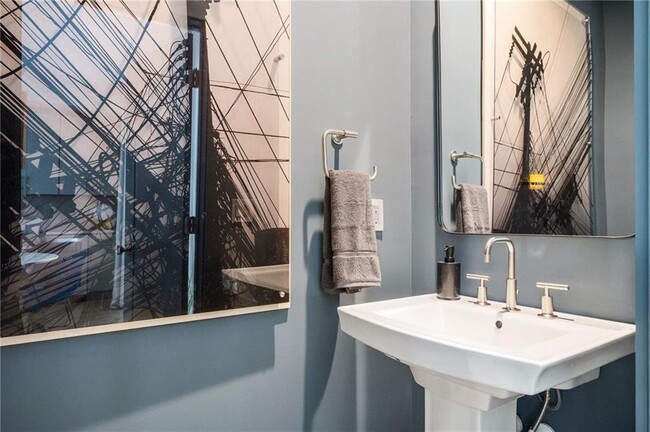 Building Photo - 1762 Beckham Pl NE