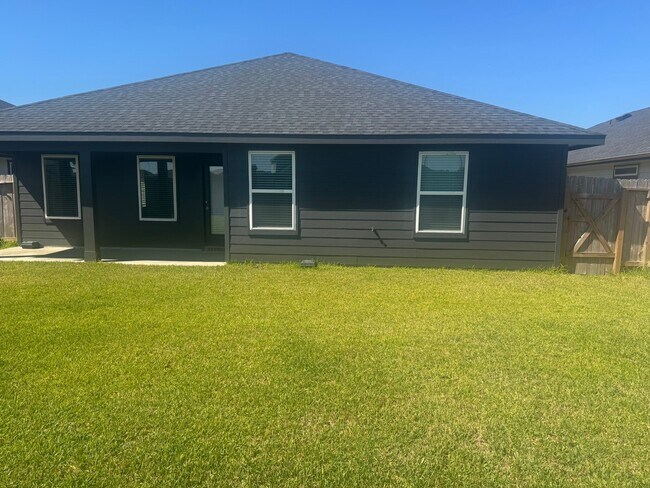 Building Photo - 8763 Cedar Elm Pass