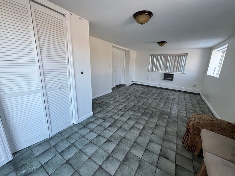 Building Photo - 103 Maitland Pl